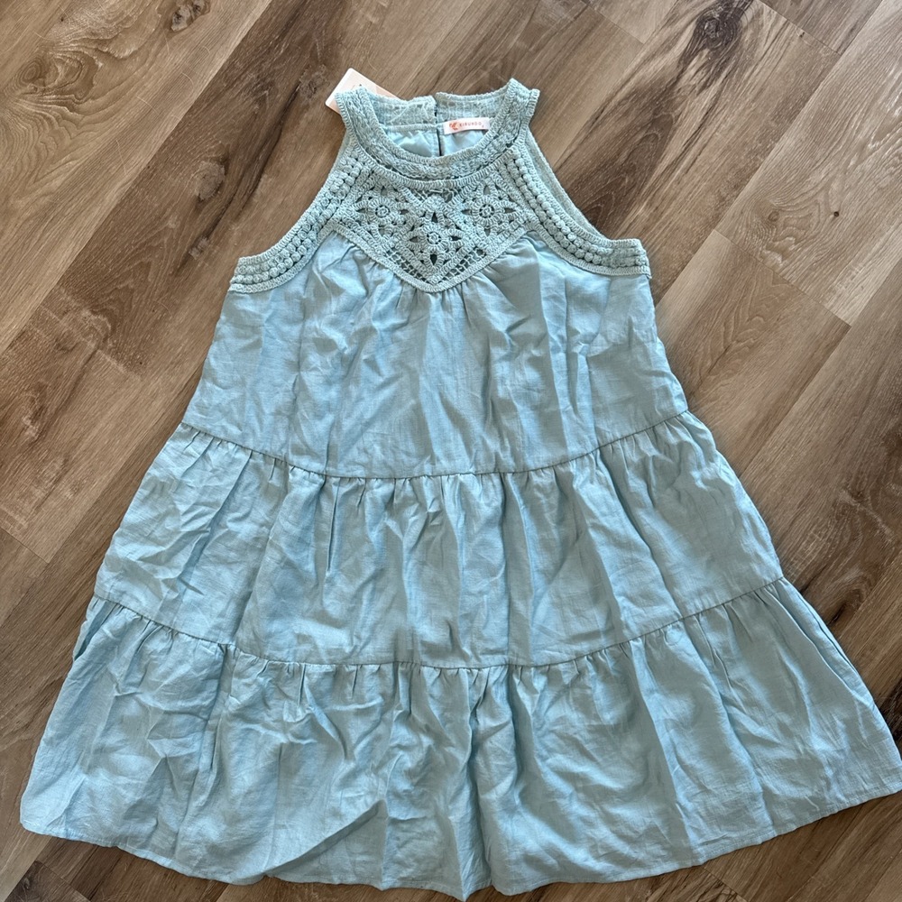kirundo dress blue Sleeveless Embroidered Top NWT Size Small